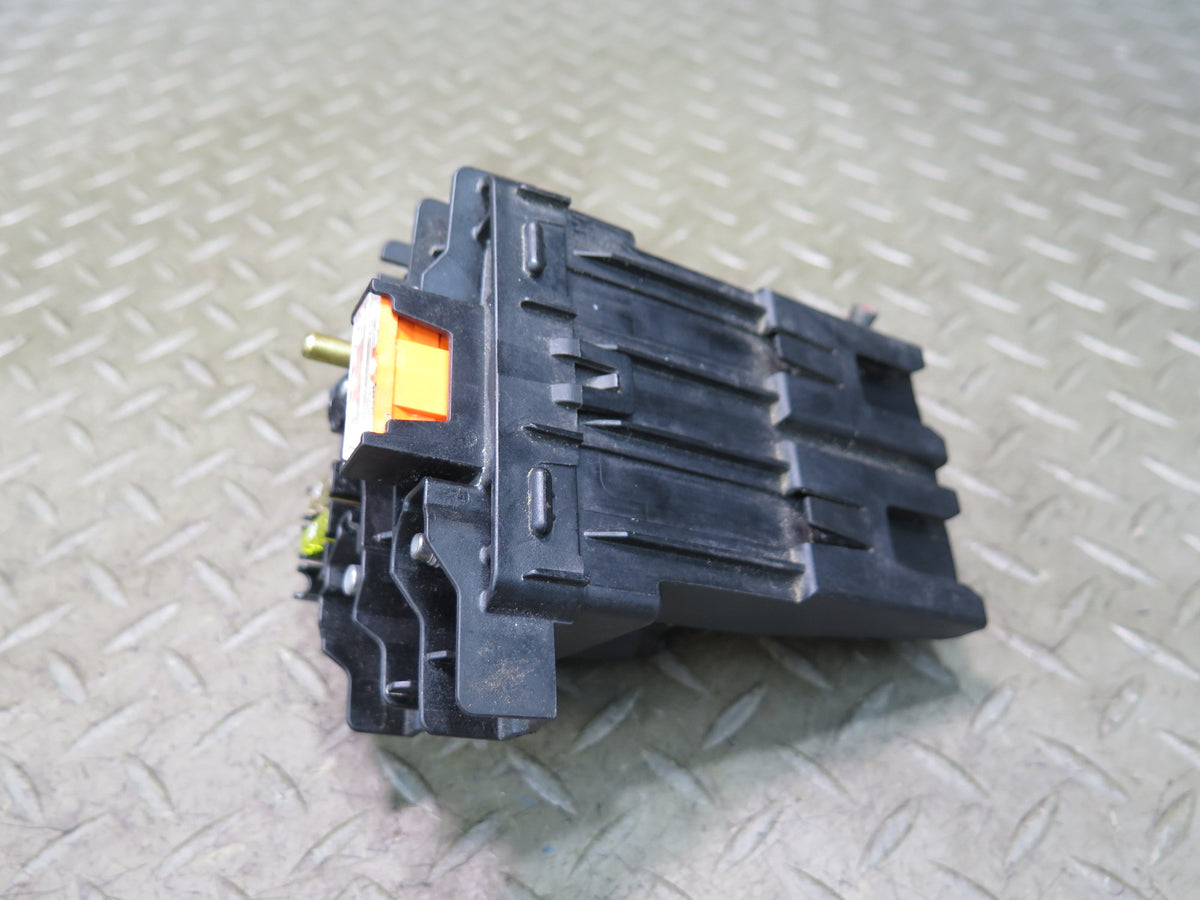 07-13 Mercedes W221 S63 AMG Front Under Hood Fuse Power Junction Box Relay OEM