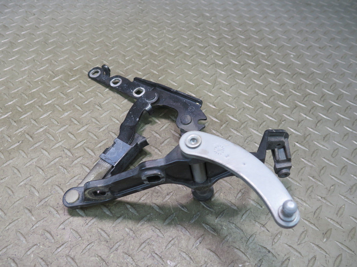 07-13 Mercedes W221 S-class Set of 2 Front Left & Right Hood Bonnet Hinge OEM
