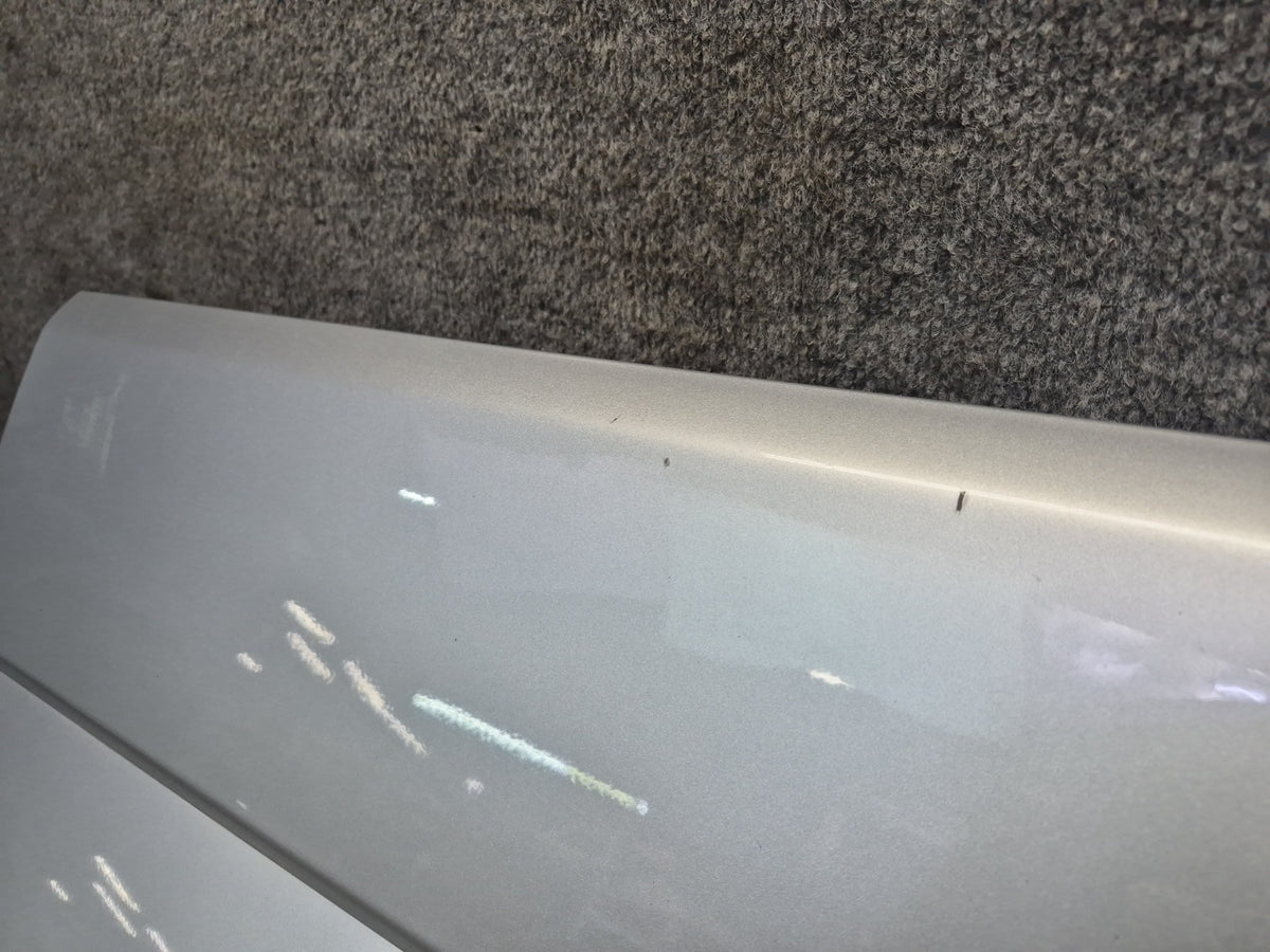 05-06 Dodge RAM SRT10 Crew CAB Right Side Fender Door Quarter Trim Molding Set
