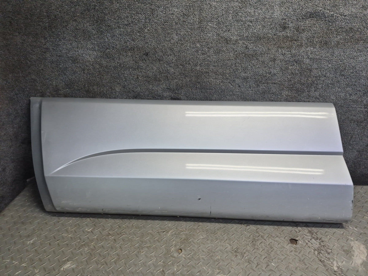 05-06 Dodge RAM SRT10 Crew CAB Left Side Fender Door Quarter Trim Molding Set