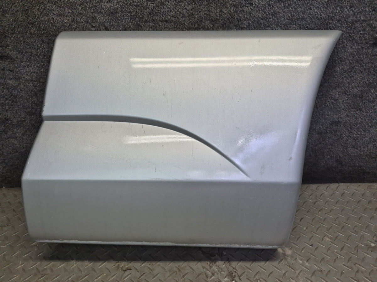 05-06 Dodge RAM SRT10 Crew CAB Left Side Fender Door Quarter Trim Molding Set