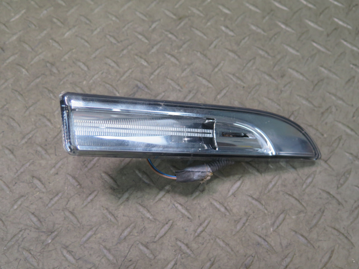 10-13 Porsche Panamera 970 Front Left Right Fender Marker Turn Signal Light Set