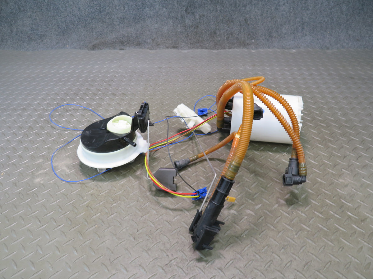 2011-2013 Porsche Panamera 970 3.6L Fuel Tank Gas Pump Assembly Set