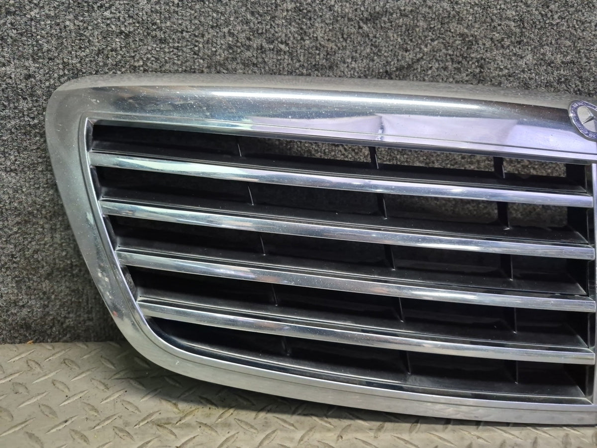 07-09 Mercedes W221 S-class Front Hood Chrome Grille 2218800083 OEM