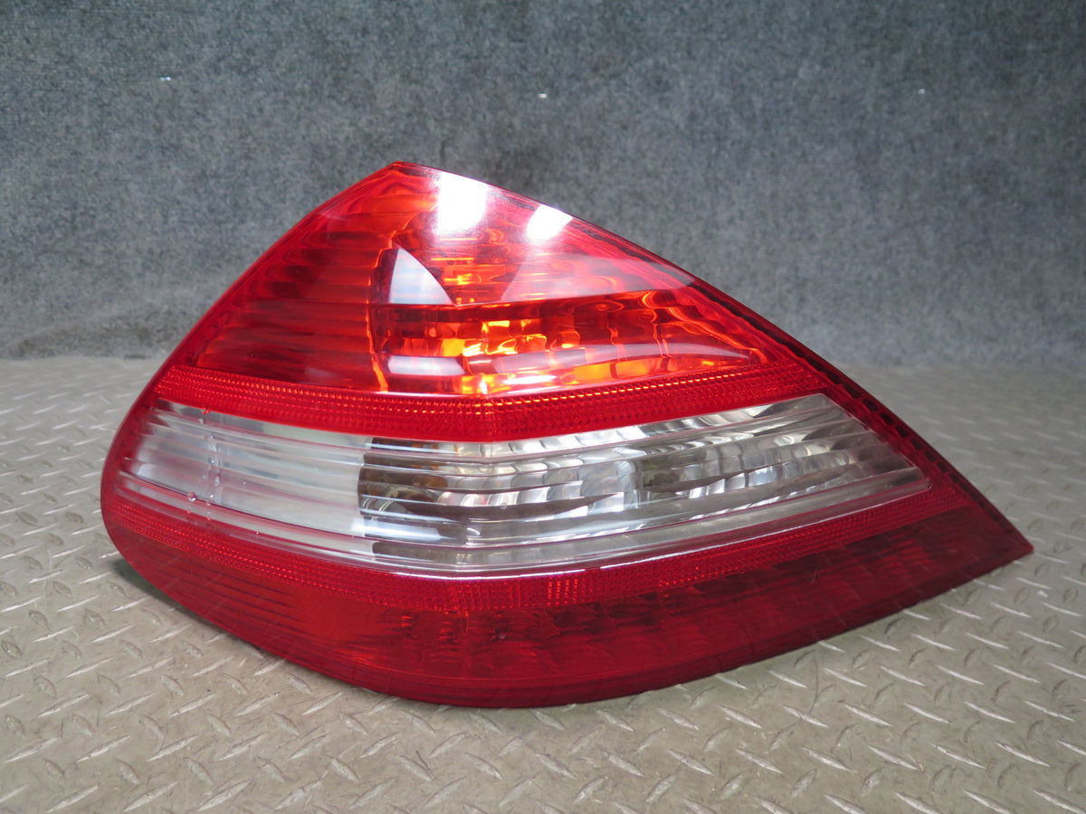 07-08 Mercedes R230 Sl-class Set of 2 Rear Left & Right Tail Light Lamp OEM