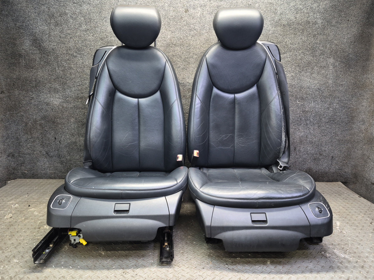 07-08 Mercedes R230 SL550 Set of 2 Front Left & Right Leather Seat Black Dmgd