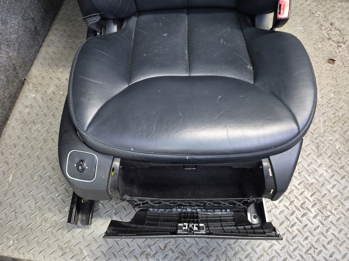 07-08 Mercedes R230 SL550 Set of 2 Front Left & Right Leather Seat Black Dmgd