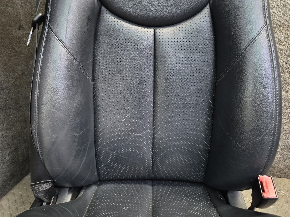 07-08 Mercedes R230 SL550 Set of 2 Front Left & Right Leather Seat Black Dmgd