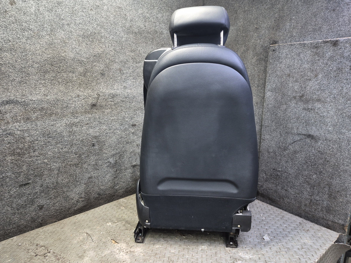 07-08 Mercedes R230 SL550 Set of 2 Front Left & Right Leather Seat Black Dmgd