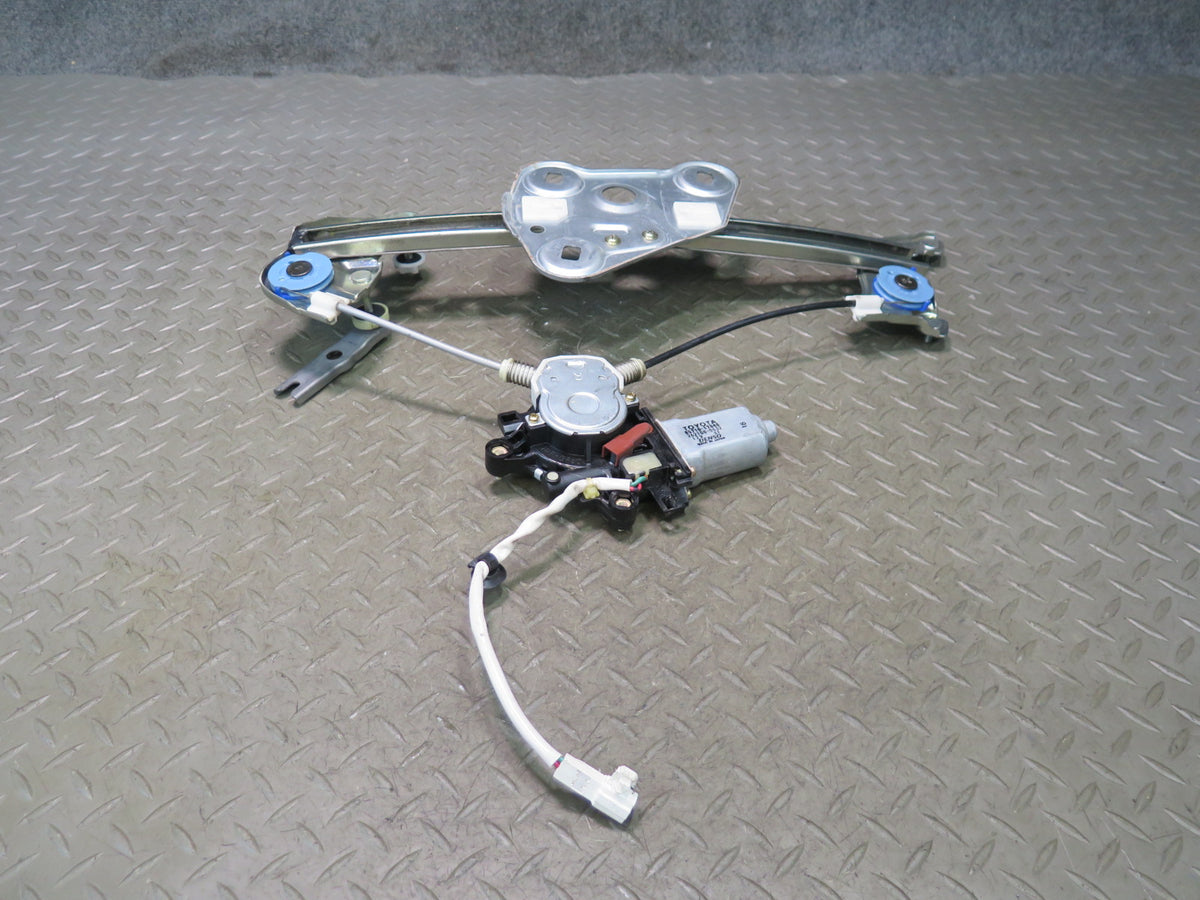 00-05 Toyota MR2 Spyder ZZW30L Right Door Window Regulator w Motor OEM