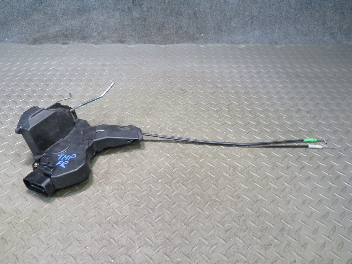 00-05 Toyota MR2 Spyder ZZW30L Right Door Lock Latch Actuator OEM