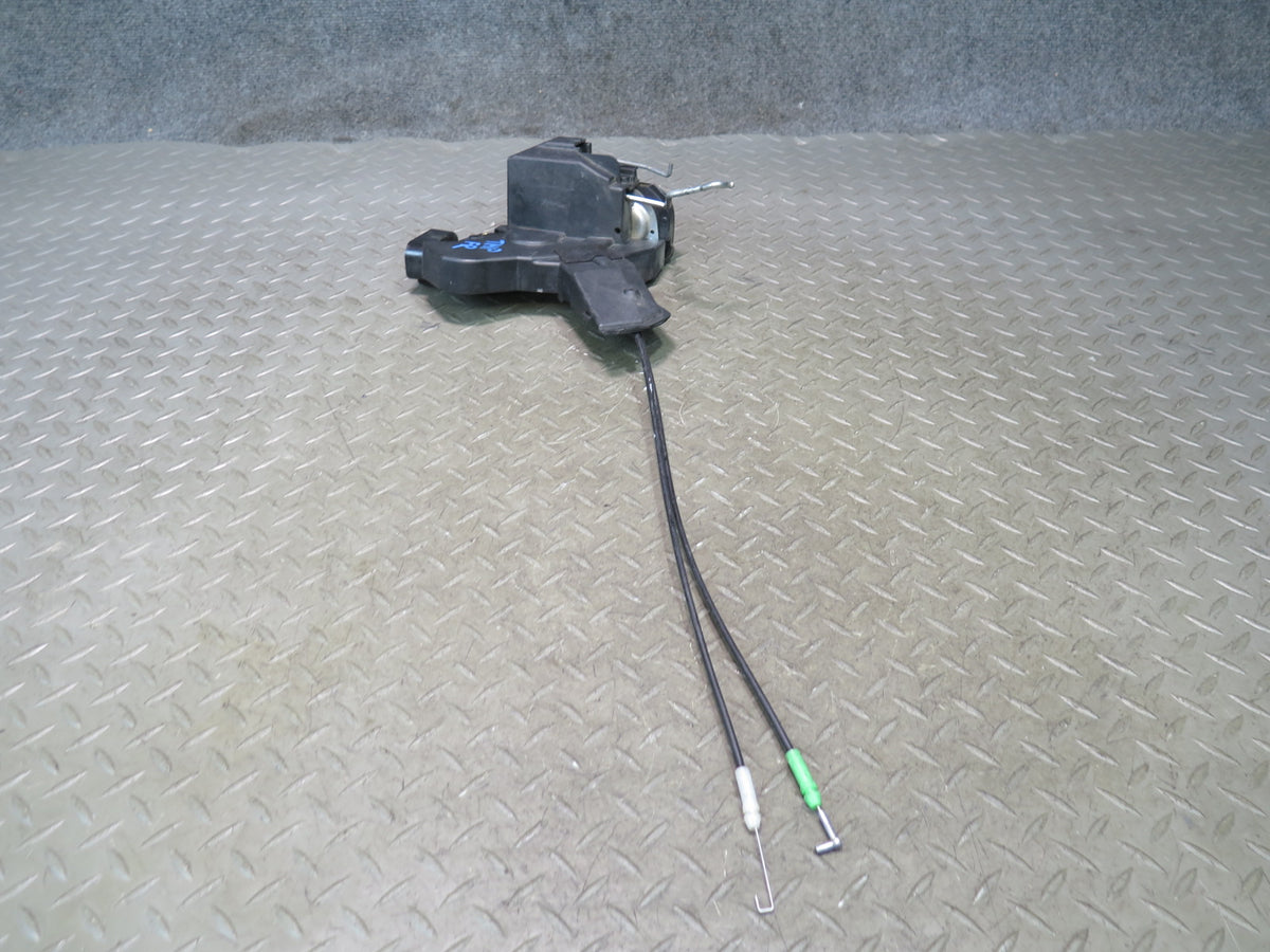 00-05 Toyota MR2 Spyder ZZW30L Right Door Lock Latch Actuator OEM