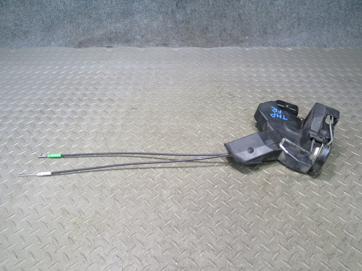 00-05 Toyota MR2 Spyder ZZW30L Right Door Lock Latch Actuator OEM