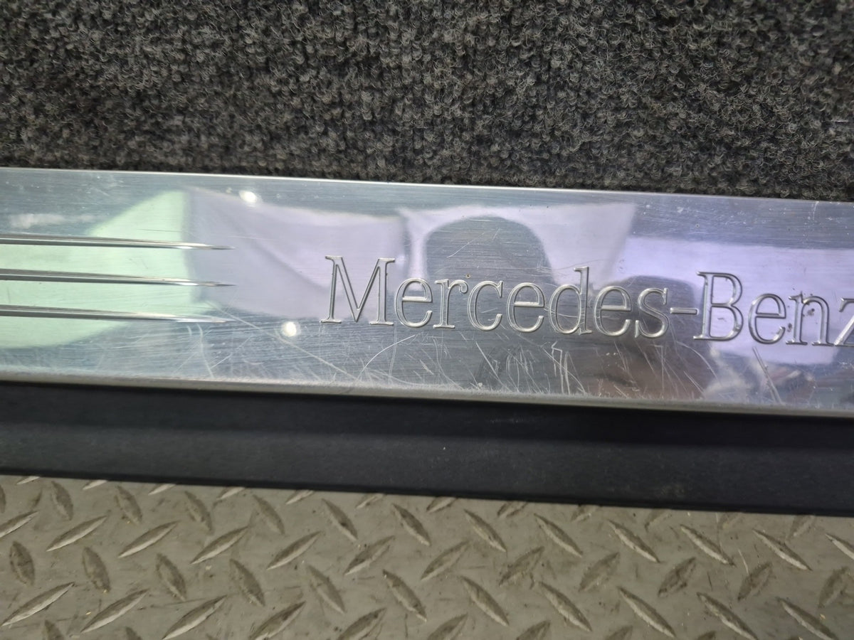 07-12 Mercedes R230 SL Set of 2 Outer Door Scuff Step Sill Plate Trim Cover OEM