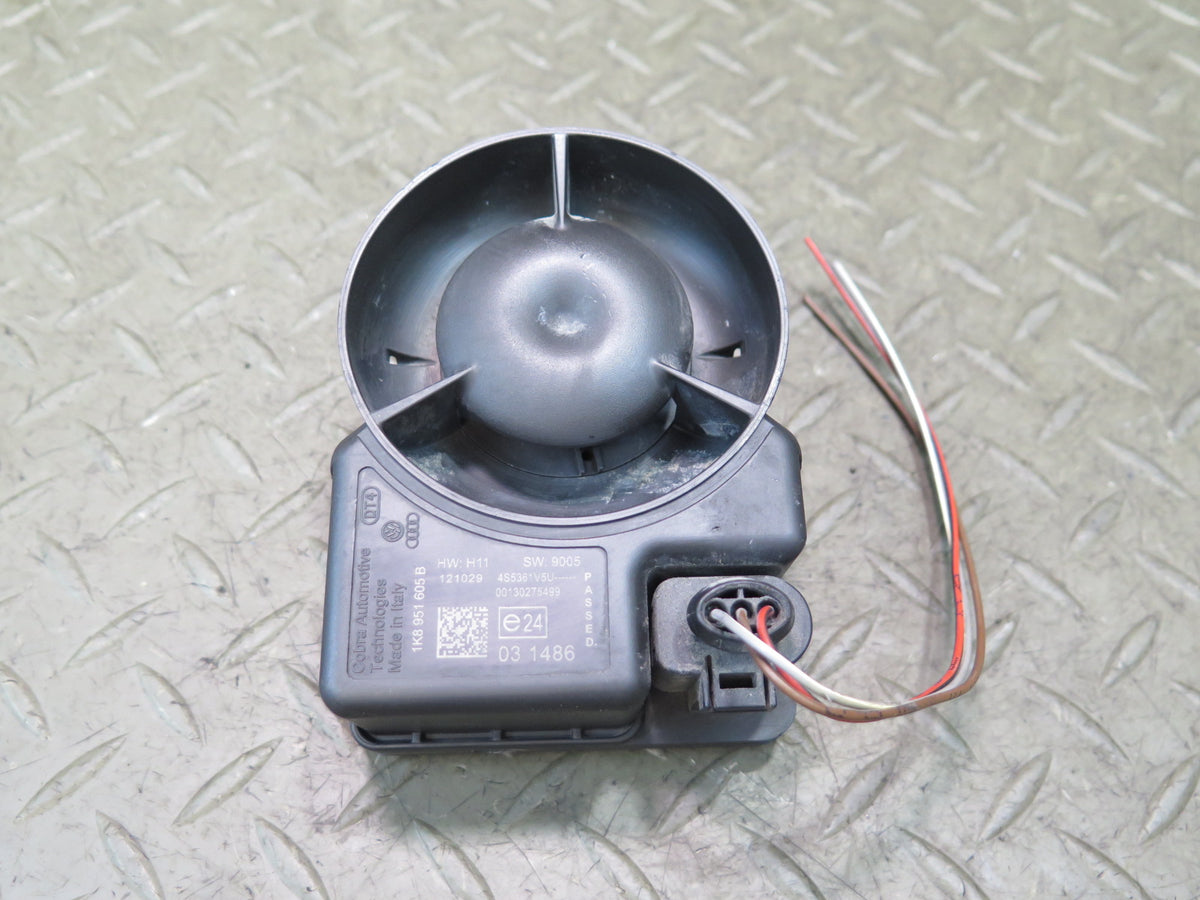 2015-2018 Porsche Macan Anti Theft Alarm Horn Siren Signal Module Unit