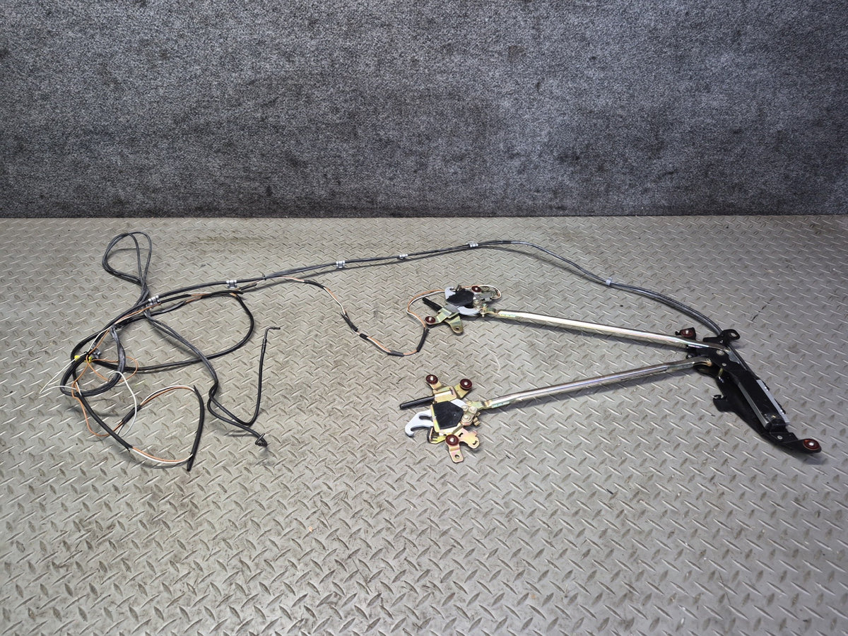 03-12 Mercedes R230 Sl-class Convertible Front TOP Roof Lock Latch w Lines OEM