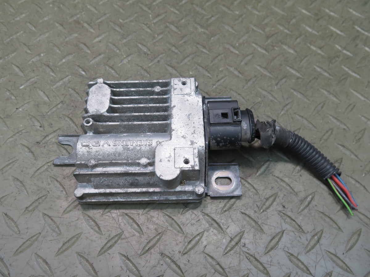 2010-2016 Porsche Panamera 970 Fuel Gas Pump Control Module Unit