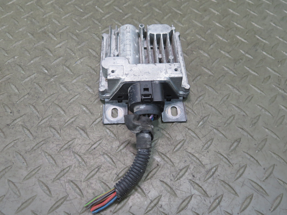 2010-2016 Porsche Panamera 970 Fuel Gas Pump Control Module Unit