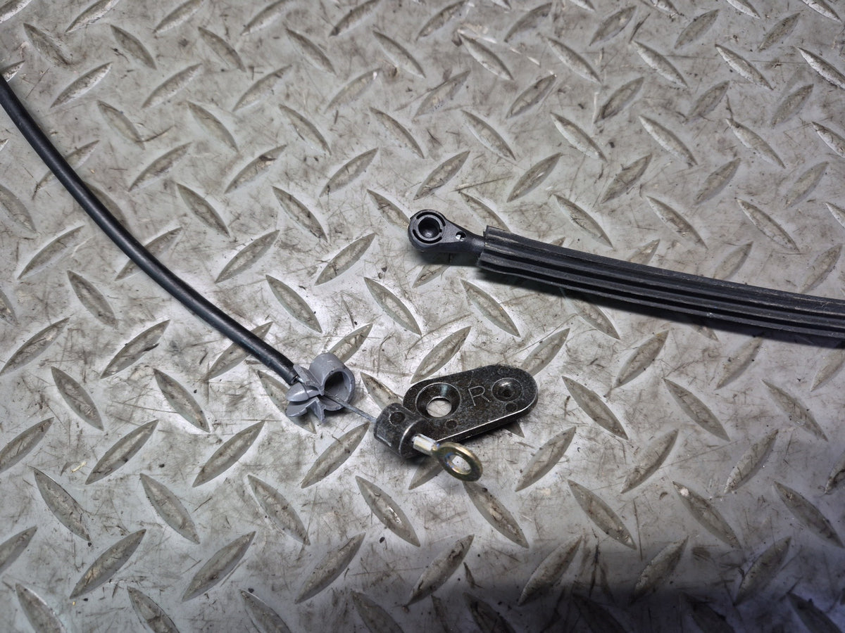03-12 Mercedes R230 Sl-class Convertible Front TOP Roof Lock Latch w Lines OEM
