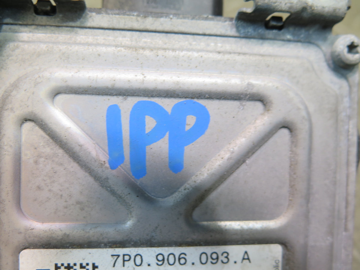 2010-2016 Porsche Panamera 970 Fuel Gas Pump Control Module Unit