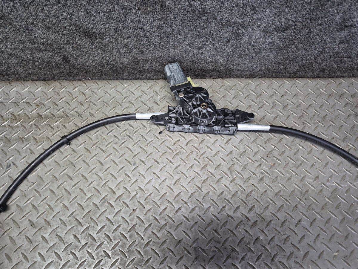 07-12 Mercedes R230 Sl-class Convertible TOP Roof Rear Flap Motor Assembly OEM