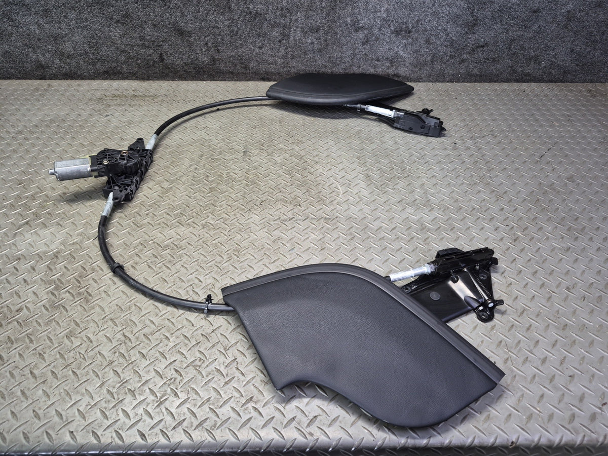 07-12 Mercedes R230 Sl-class Convertible TOP Roof Rear Flap Motor Assembly OEM