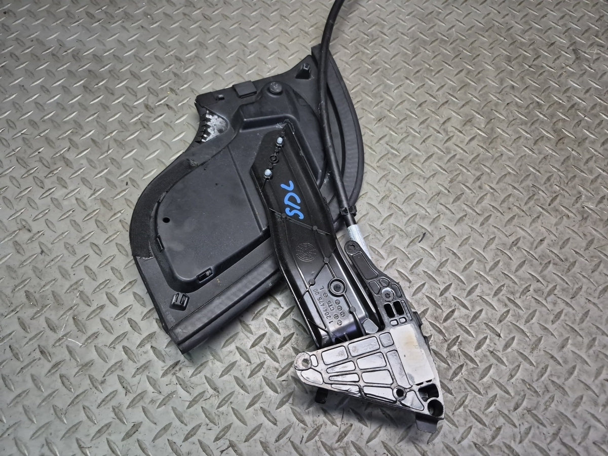 07-12 Mercedes R230 Sl-class Convertible TOP Roof Rear Flap Motor Assembly OEM