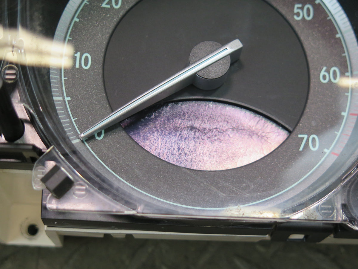 07-08 Mercedes R230 SL550 Instrument Cluster Gauge Speedometer Damaged