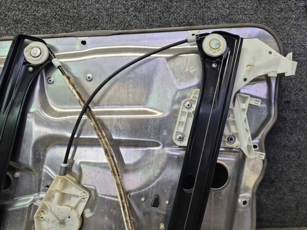 07-13 Mercedes W221 S-class Front Left Door Window Regulator w Motor & Panel OEM