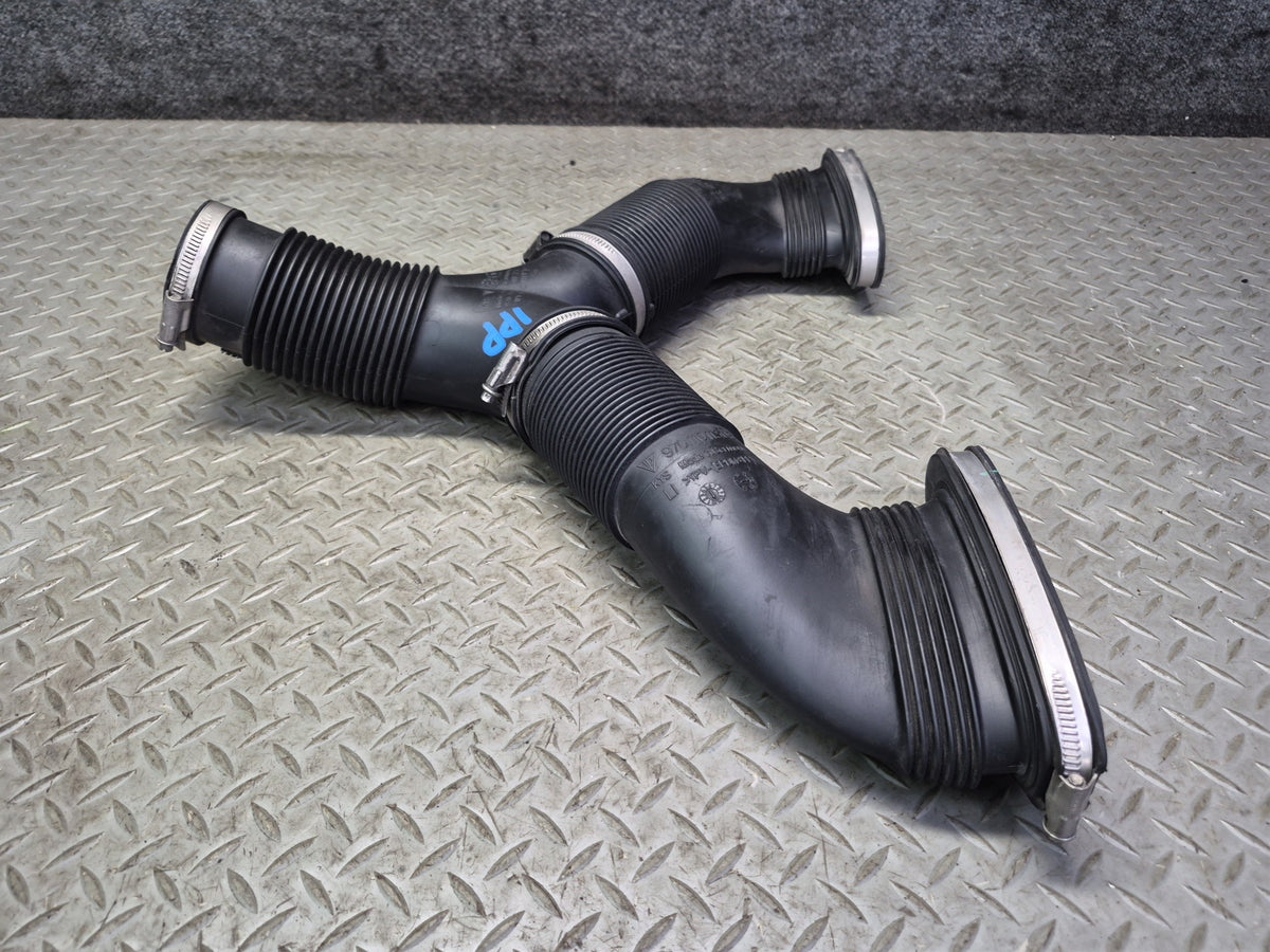 2010-2016 Porsche Panamera 970 3.6L M46.40 Engine Air Intake Duct Tube Hose Pipe