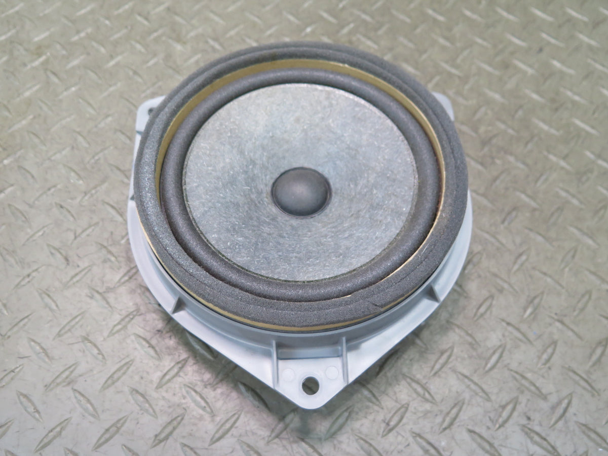 00-05 Toyota MR2 Spyder Set of 2 Left & Right Door Speaker 86160-22860 OEM