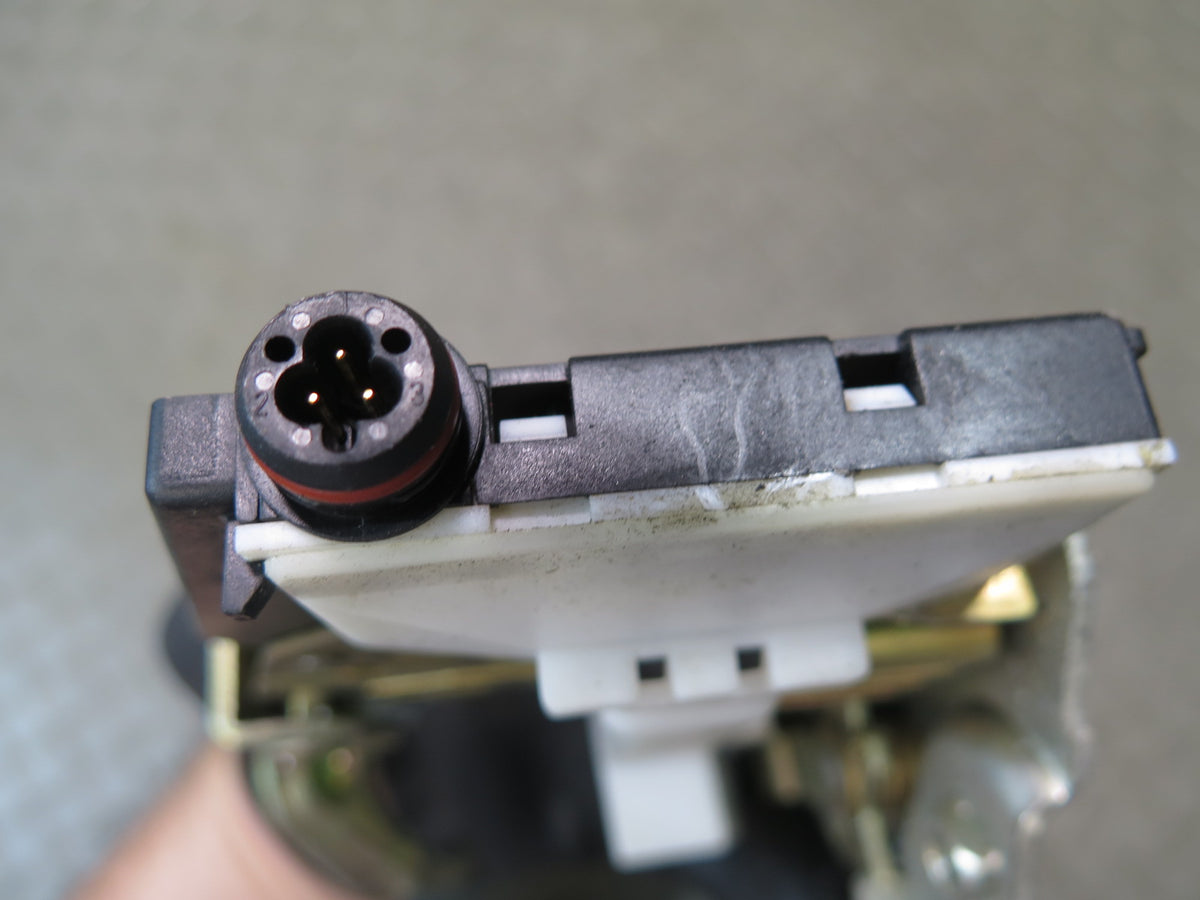 94-02 Mercedes R129 SL500 Left Door Lock Latch Actuator OEM