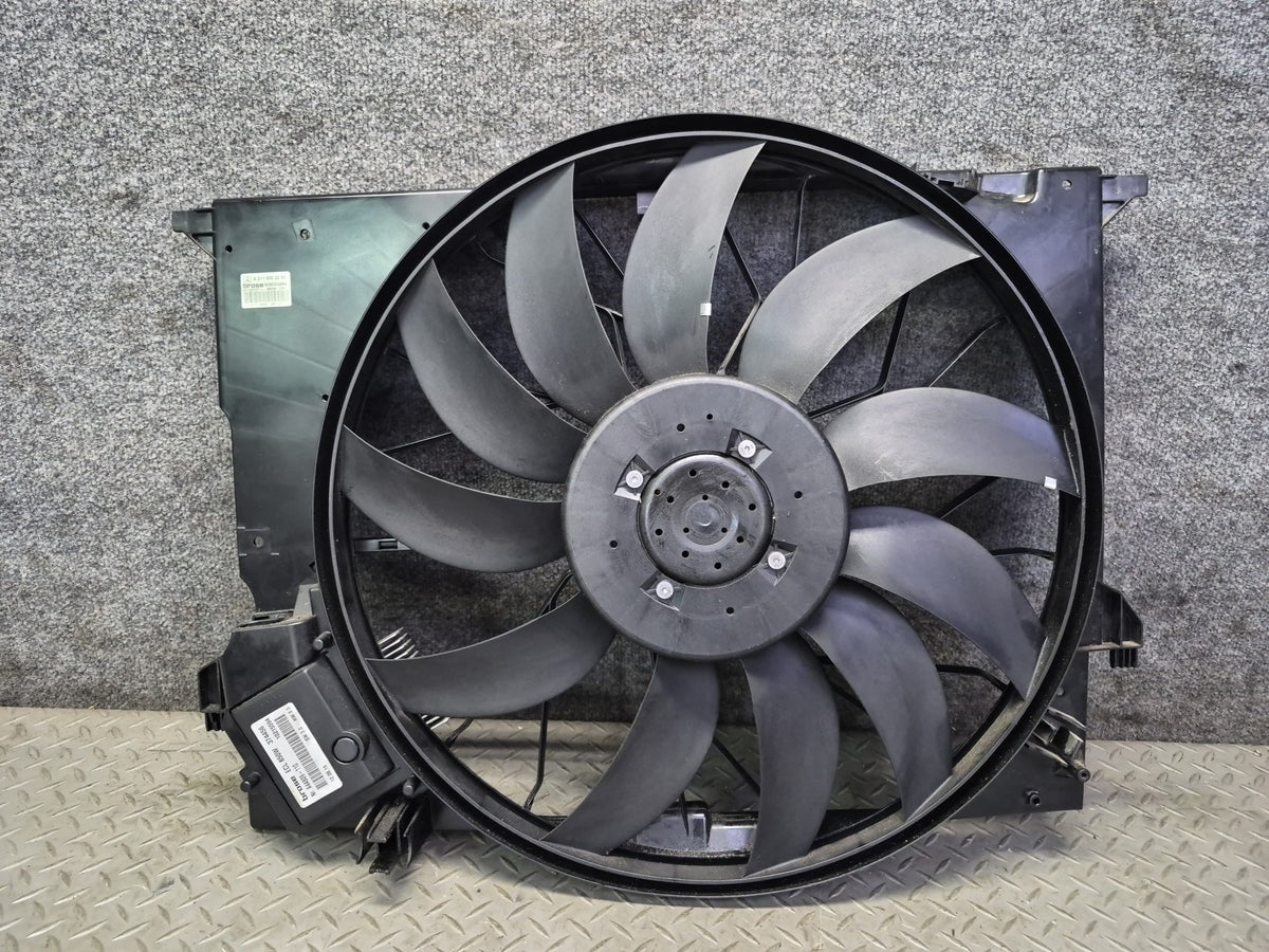 08-13 Mercedes W221 S63 AMG Engine Cooling Fan Motor w Shroud 2115002293 OEM
