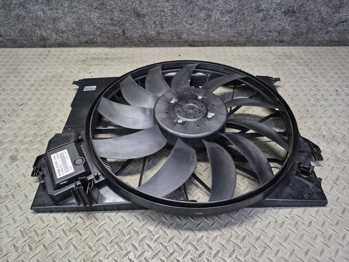 08-13 Mercedes W221 S63 AMG Engine Cooling Fan Motor w Shroud 2115002293 OEM
