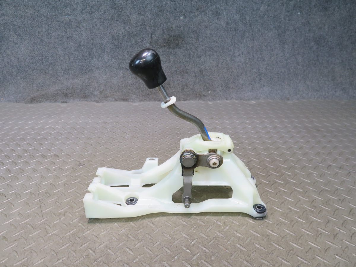 00-05 Toyota MR2 Spyder ZZW30L M/T Manual Transmission Shifter OEM