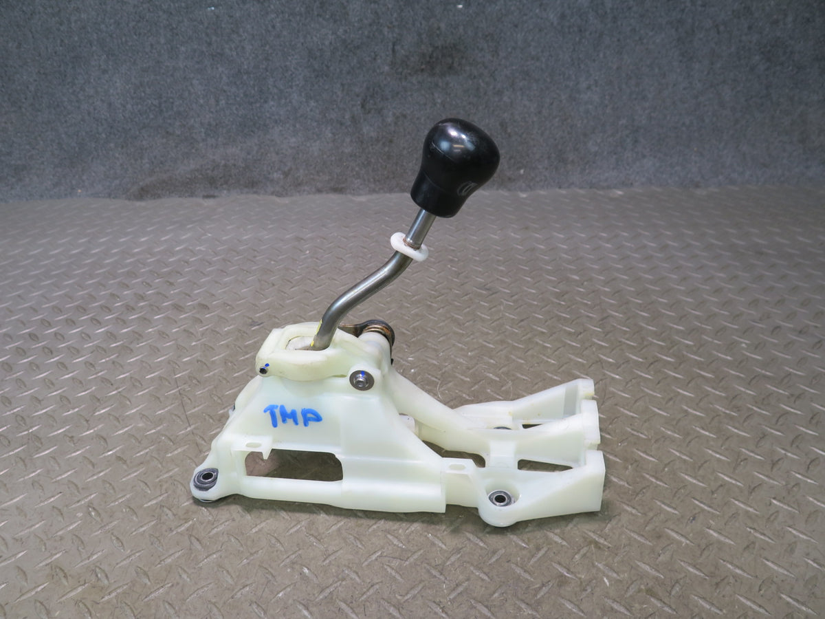 00-05 Toyota MR2 Spyder ZZW30L M/T Manual Transmission Shifter OEM