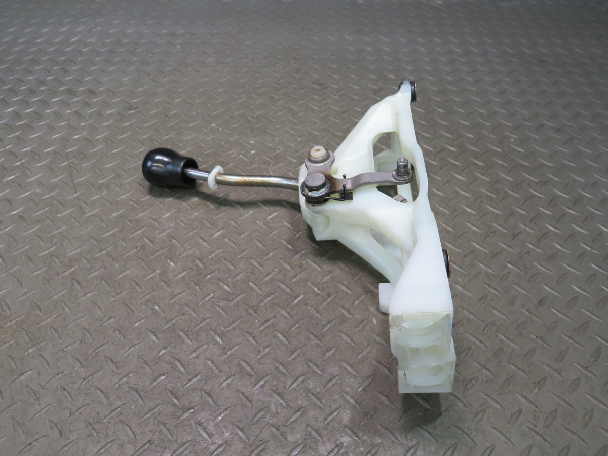 00-05 Toyota MR2 Spyder ZZW30L M/T Manual Transmission Shifter OEM
