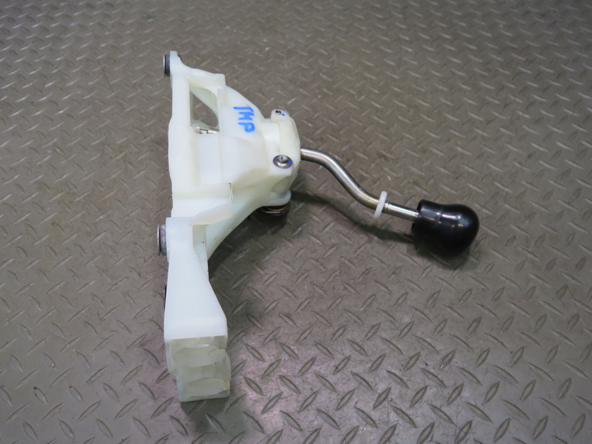 00-05 Toyota MR2 Spyder ZZW30L M/T Manual Transmission Shifter OEM