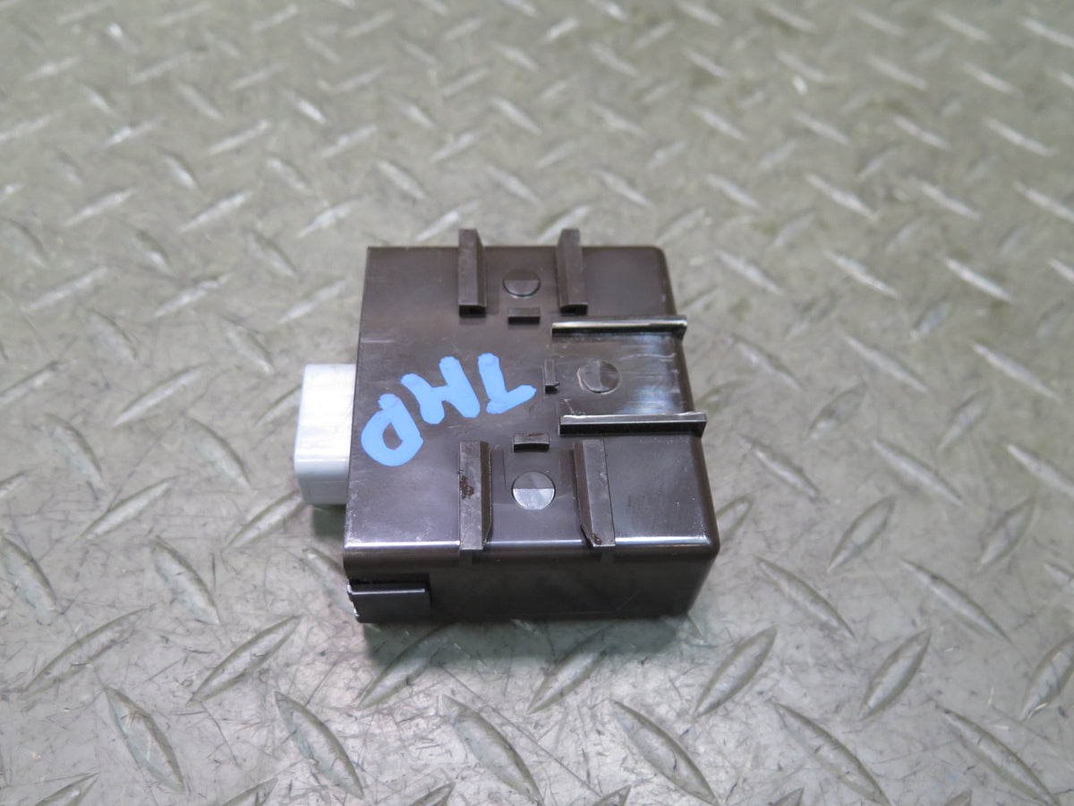 00-05 Toyota MR2 Spyder ZZW30L Antenna Relay Control Module 85914-17010 OEM