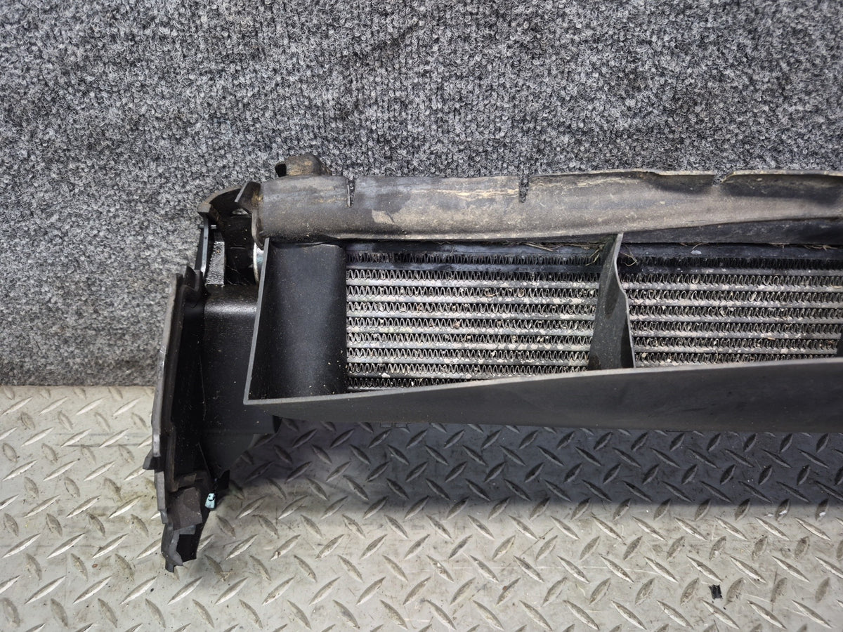 08-09 Mercedes W221 S63 AMG Engine Oil Cooler Radiator w Shroud 2095000100 OEM