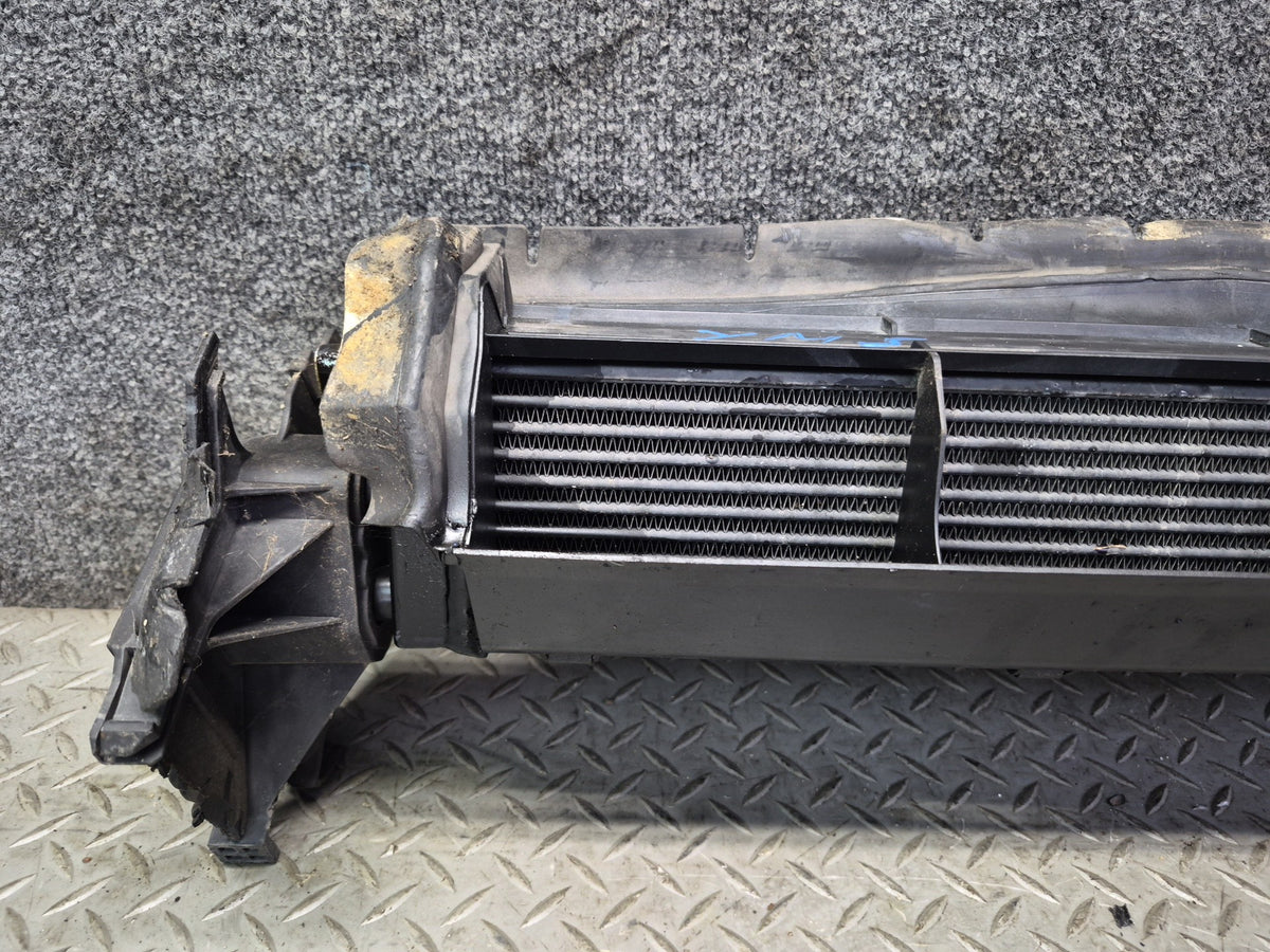 08-09 Mercedes W221 S63 AMG Engine Oil Cooler Radiator w Shroud 2095000100 OEM