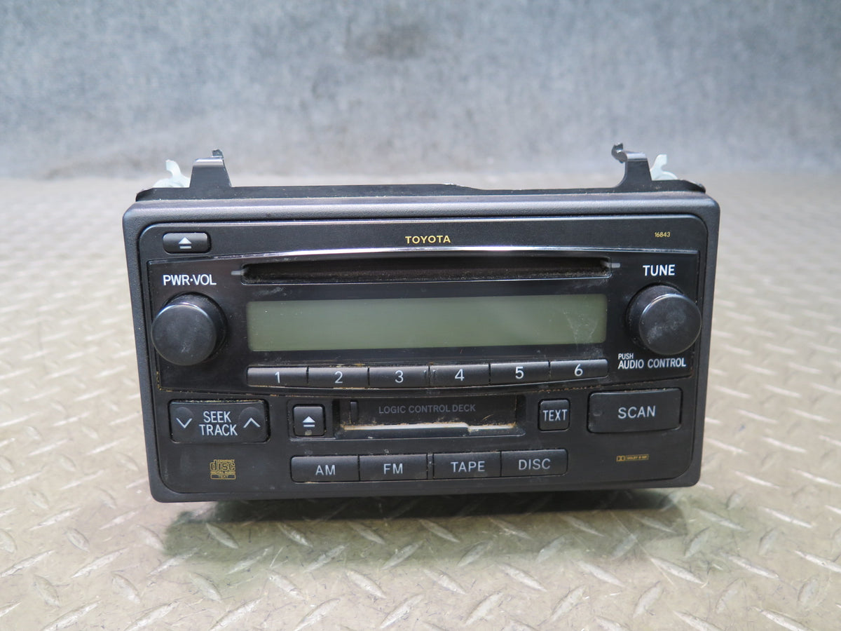 03-05 Toyota MR2 Spyder ZZW30L Radio Cassette CD Player Receiver 86120-17381 OEM