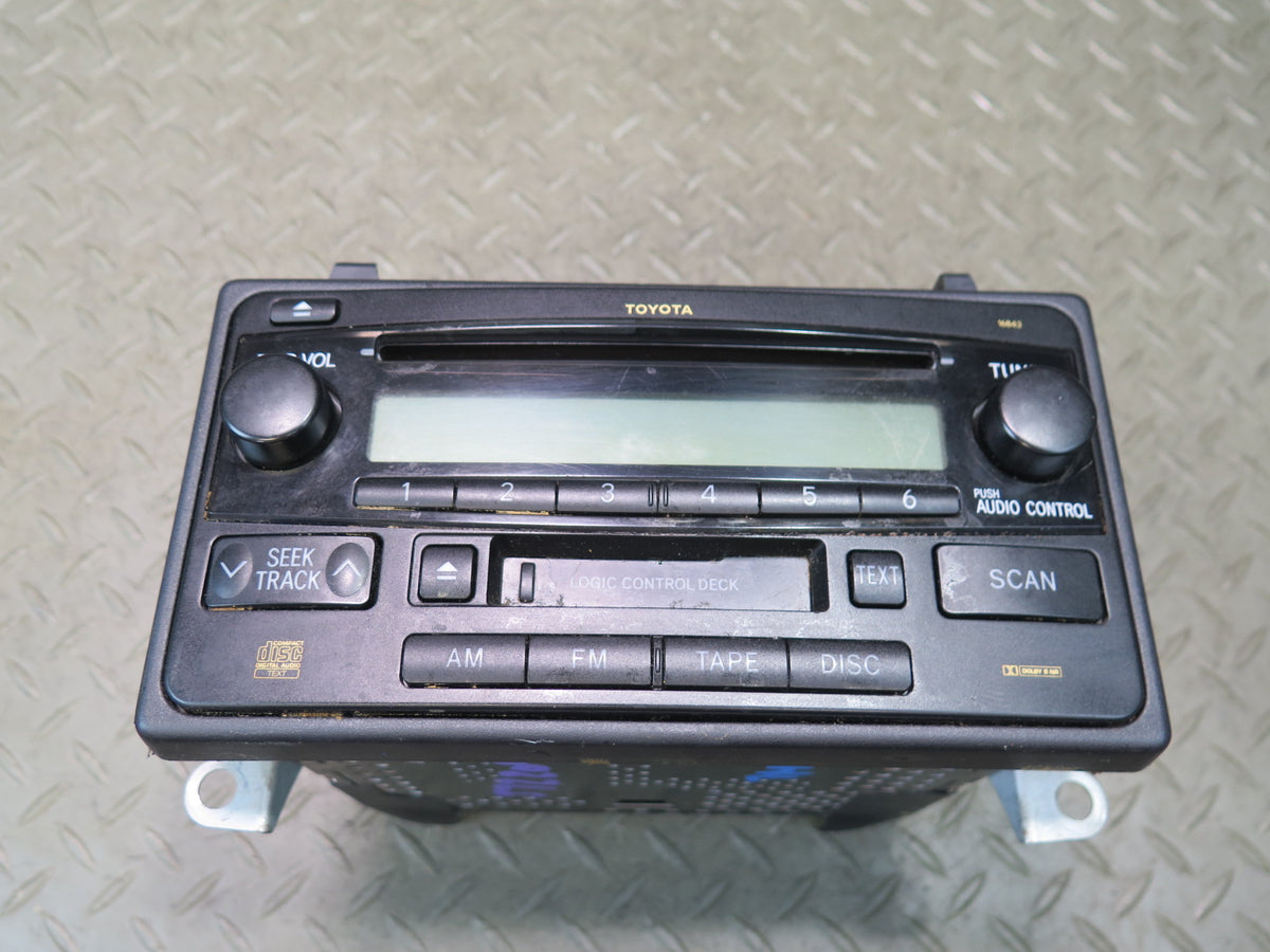 03-05 Toyota MR2 Spyder ZZW30L Radio Cassette CD Player Receiver 86120-17381 OEM