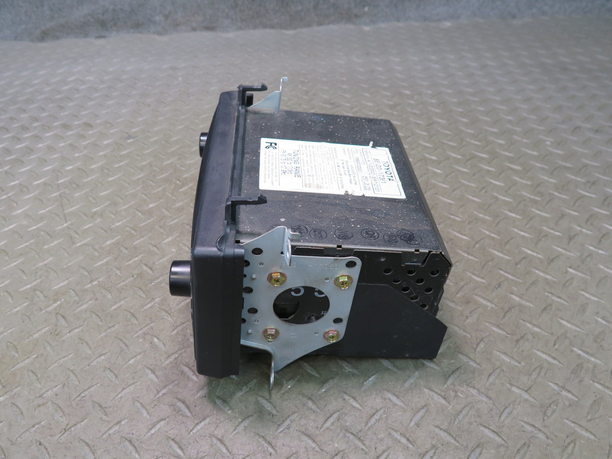 03-05 Toyota MR2 Spyder ZZW30L Radio Cassette CD Player Receiver 86120-17381 OEM