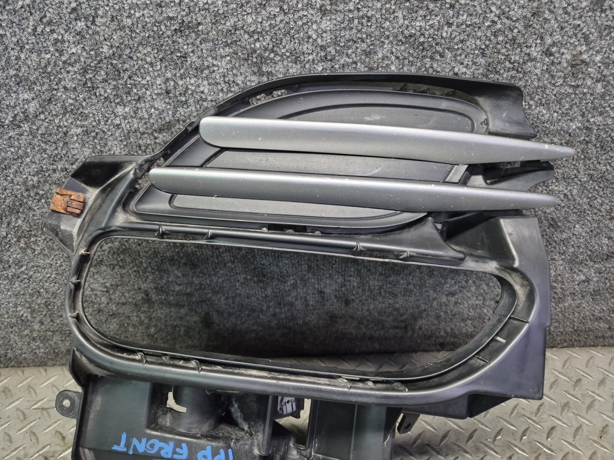 2010-2013 Porsche Panamera 970 Front Right Left Grille Retainer Frame Bumper Set