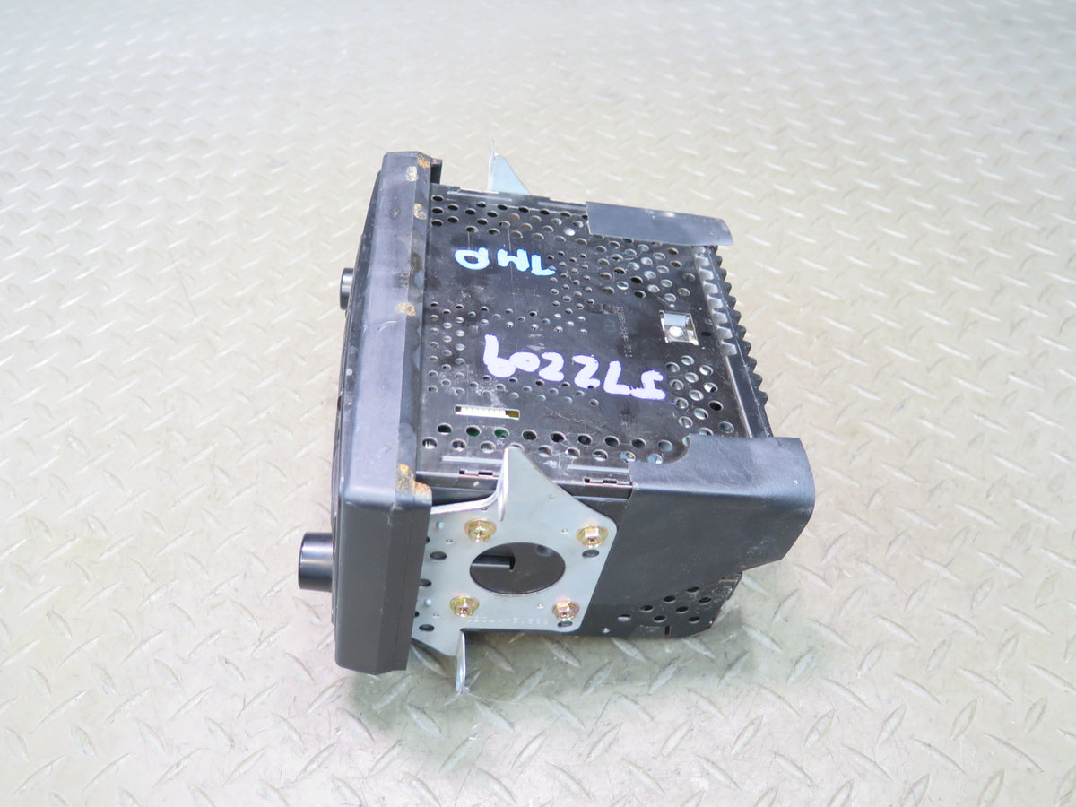 03-05 Toyota MR2 Spyder ZZW30L Radio Cassette CD Player Receiver 86120-17381 OEM