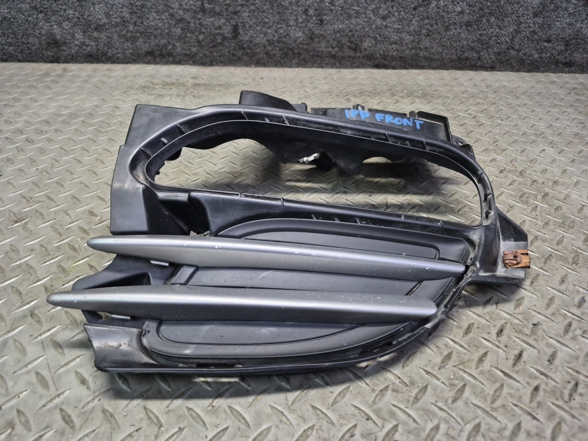 2010-2013 Porsche Panamera 970 Front Right Left Grille Retainer Frame Bumper Set