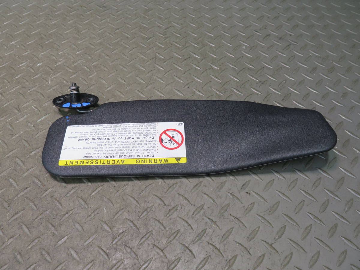 00-05 Toyota MR2 Spyder ZZW30L Set of 2 Front Left & Right Sun Visor Black OEM