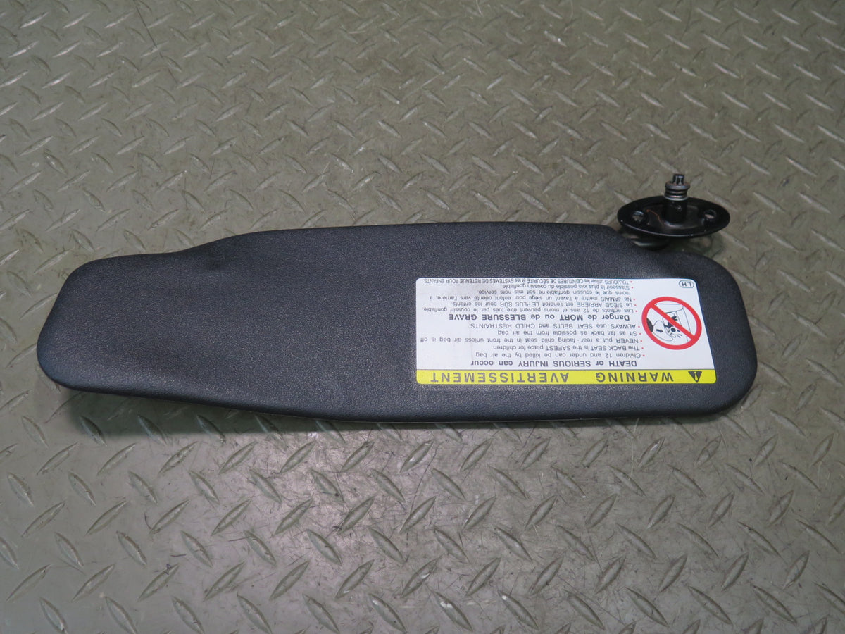 00-05 Toyota MR2 Spyder ZZW30L Set of 2 Front Left & Right Sun Visor Black OEM