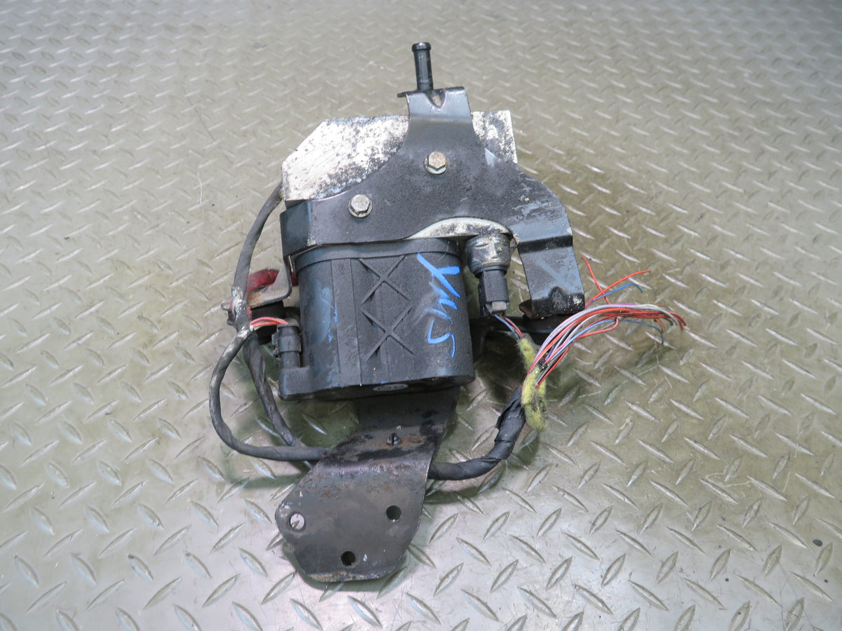 07-13 Mercedes W221 S-class Rear ABC Hydraulic Valve Block Pump OEM